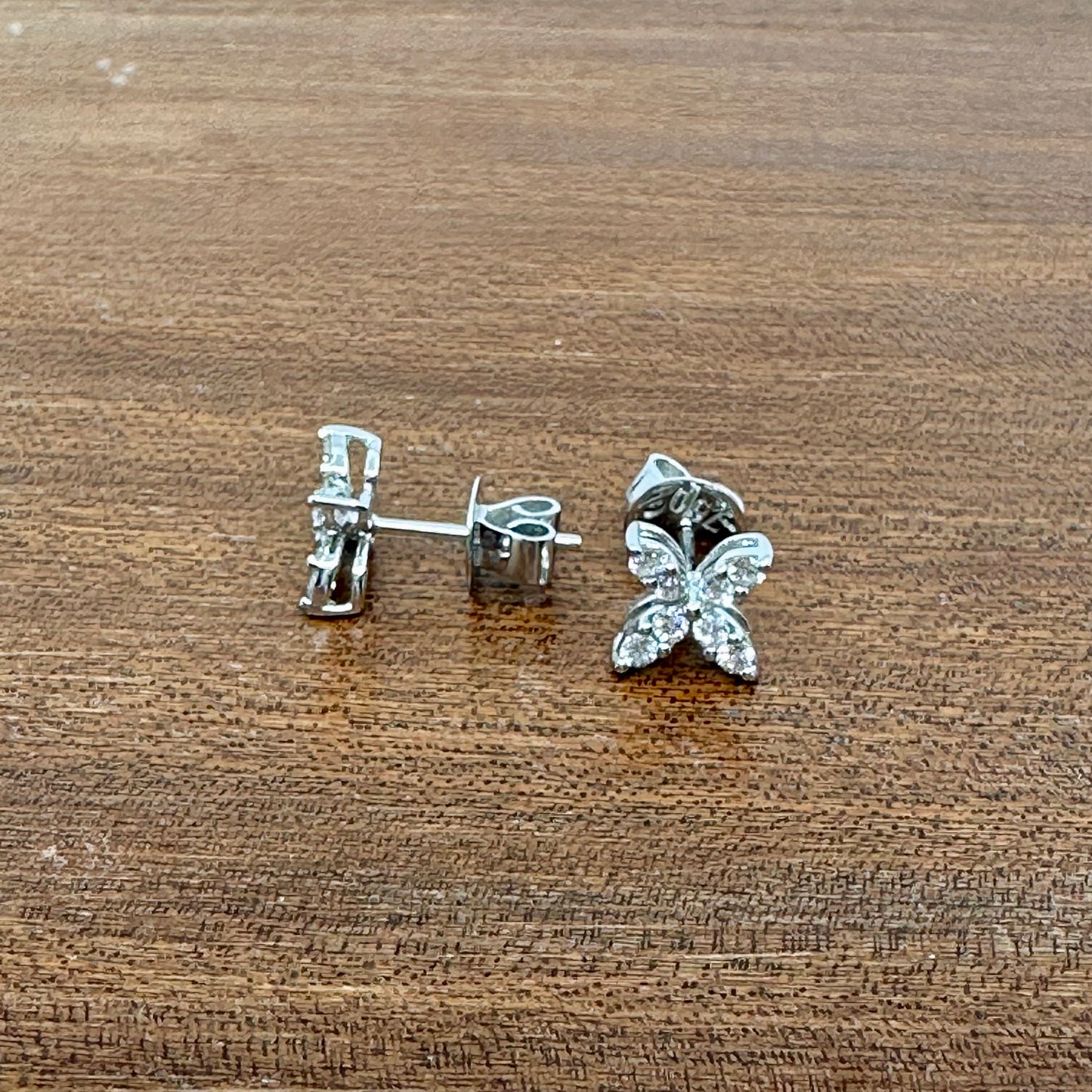 Spark Diamond Flower Earrings
