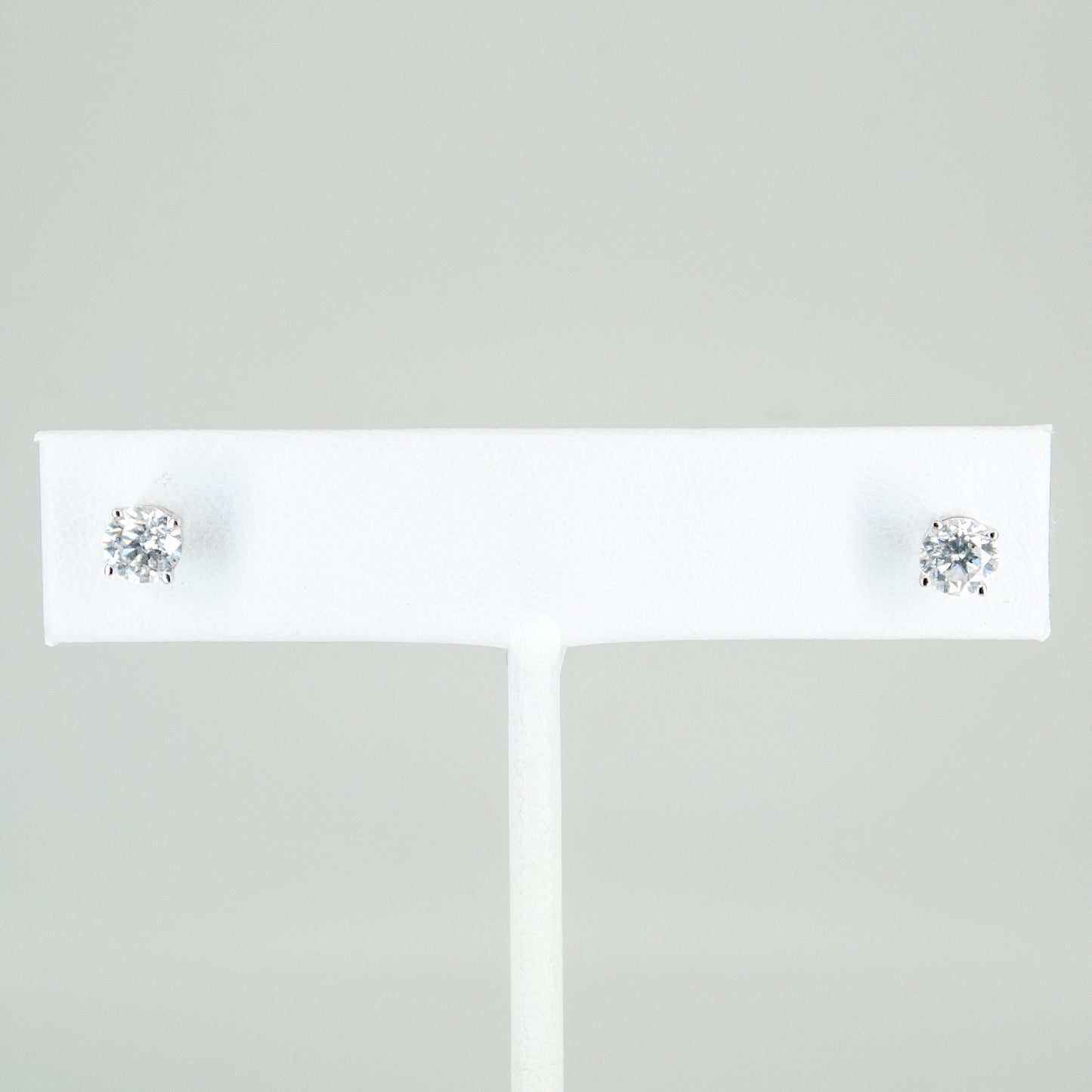 Diamond Studs 1.02cttw I/I1-2