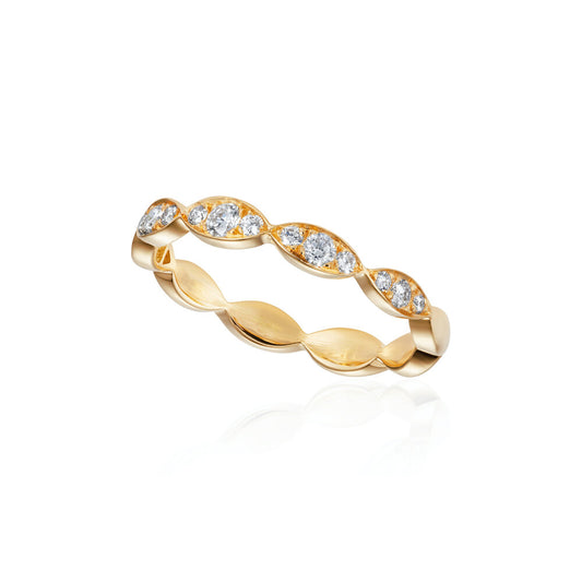 Look of Love Scalloped Pave Band
