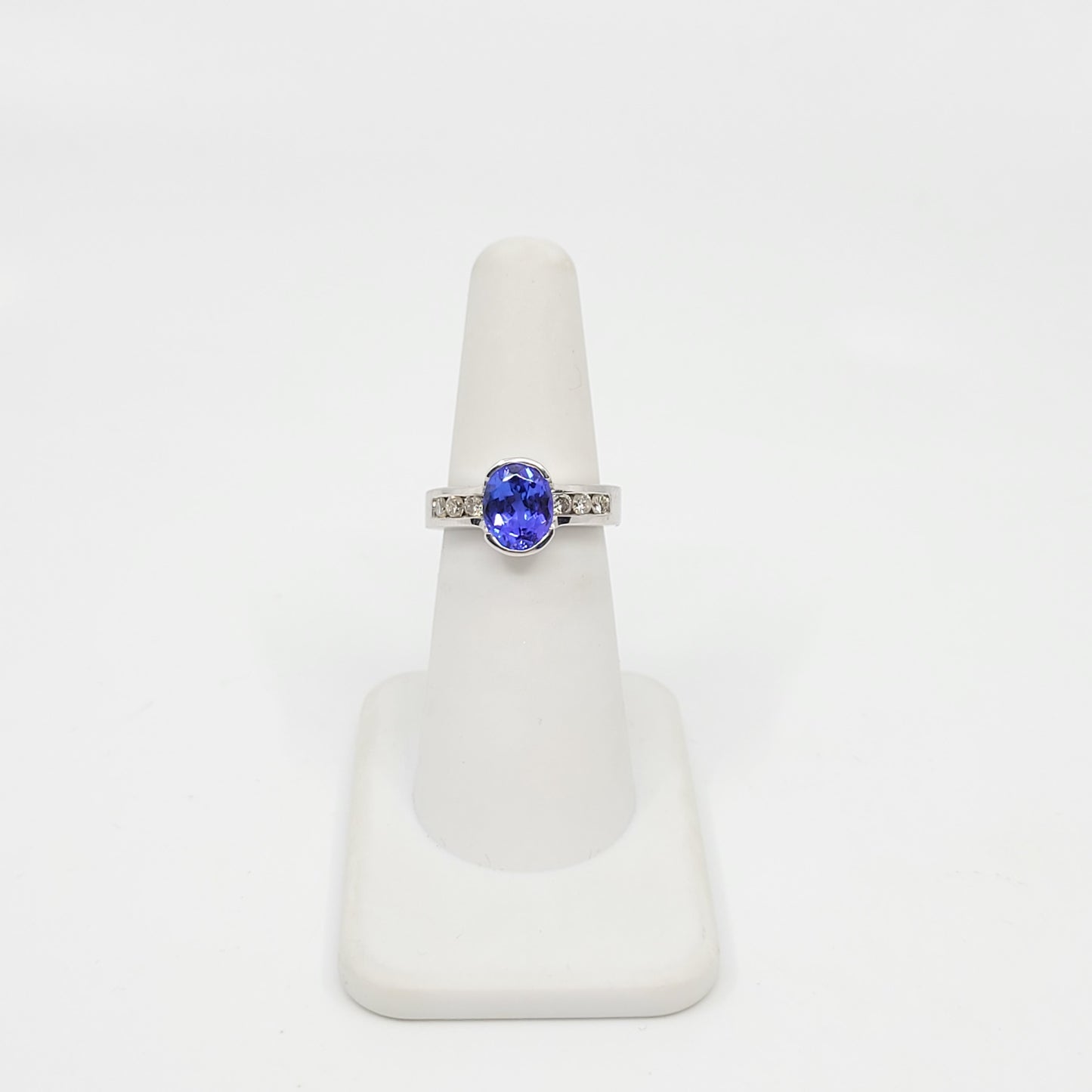 Tanzanite and Diamond Ring