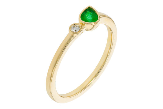 Pear-Cut Emerald Ring