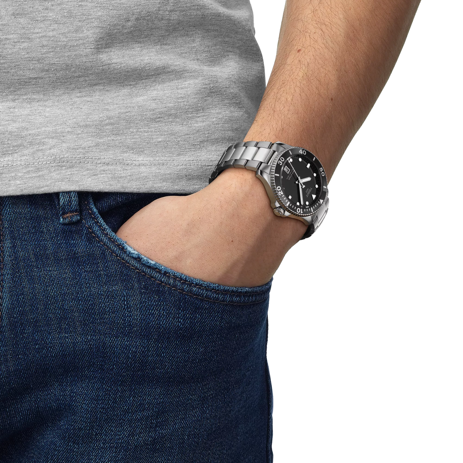 Image 4 of Tissot Seastar 1000 40mm